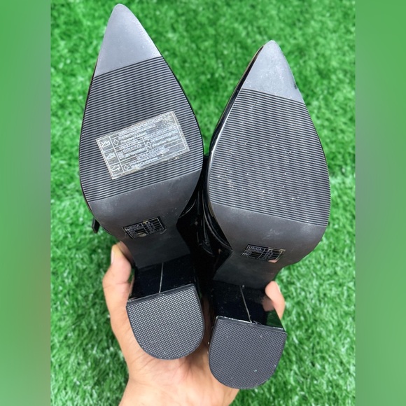 Forever 21 Women’s heeled Boots‎ size 5.5 - Picture 3 of 10